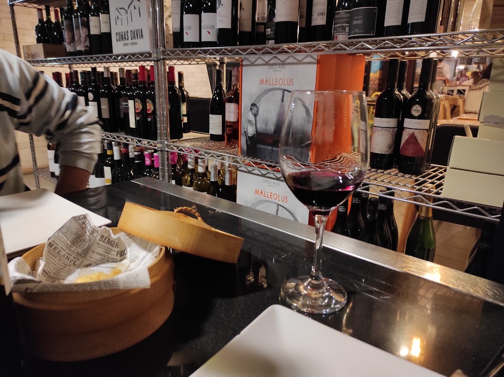Restaurante Valdevez Vigo — Comida y bebida