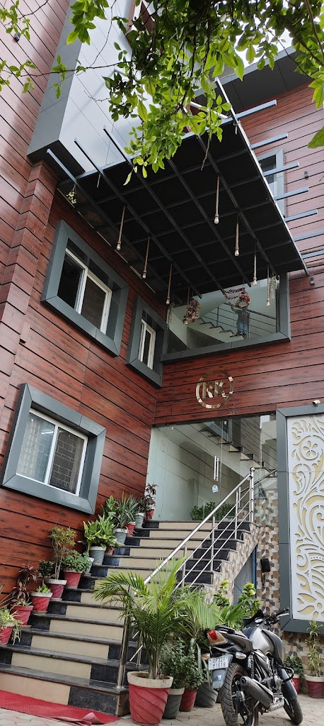 Hotel R K Grand