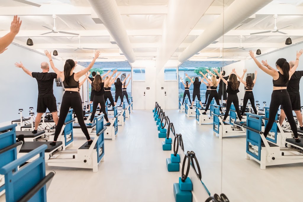  WundaBar Pilates Westlake Village