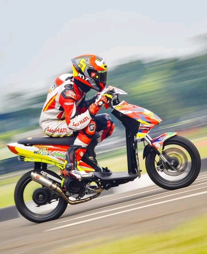 Idm Racing