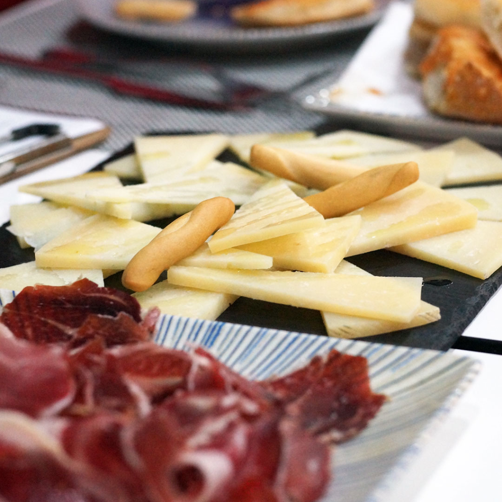 Er tapeillo — Comida y bebida
