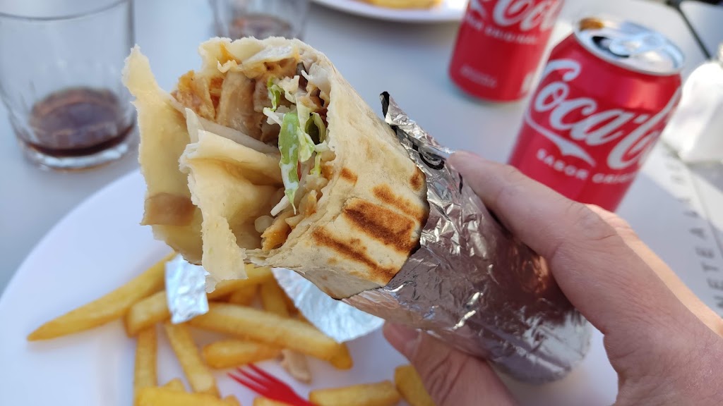 REY DONER KEBAB -PIZZERIA — Comida y bebida