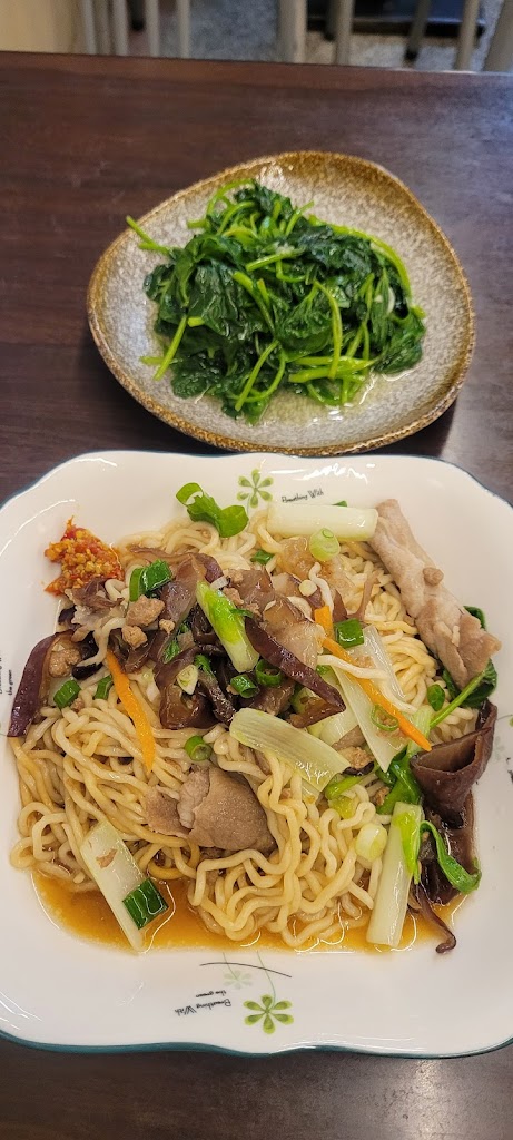 牛東家見麵館牛肉麵 的照片