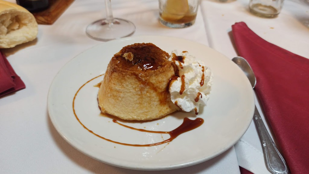 Cafe Bar Rtte. Alpa — Comida y bebida