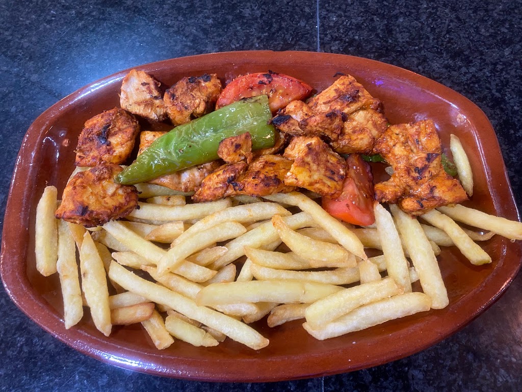 DONER KEBAB - GRILL HOUSE - RESTAURANT MALGRAT DE MAR — Papas fritas