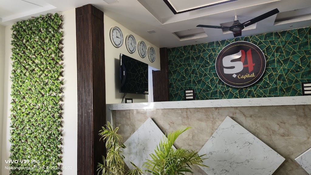 S4 Capital Lodging Boarding