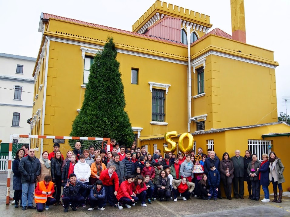 Centro Privado De Educacion Especial Nosa Senora De Lourdes ASPRONAGA — Del propietario