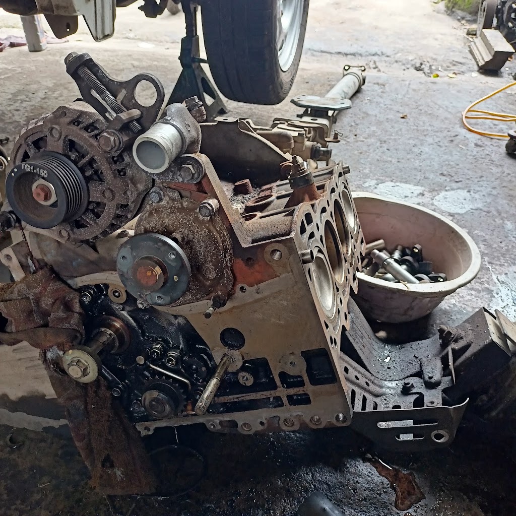 Bengkel Mobil Injeksi