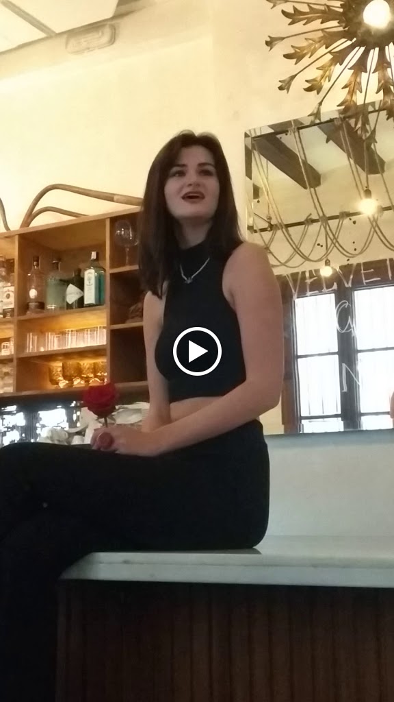 Bar Rusinol Sitges — Videos