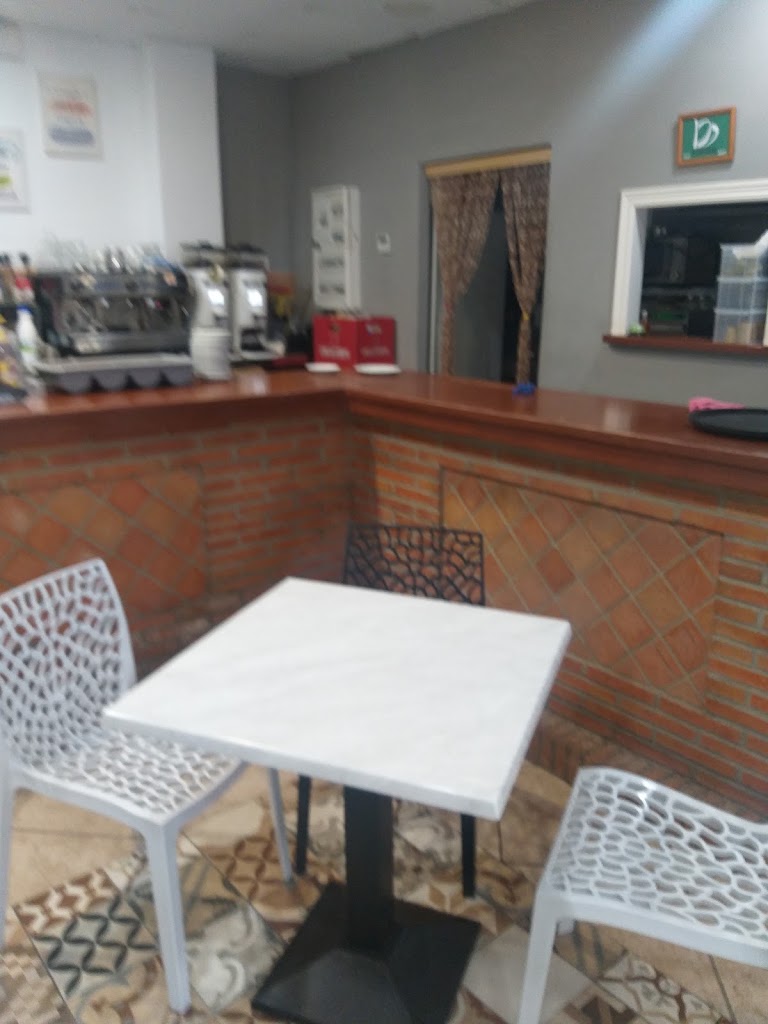 Bodeguita To Se Andara — Ambiente