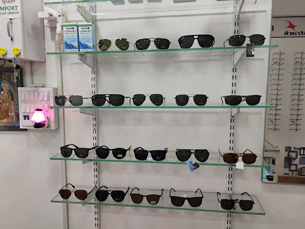 Star opticals & watch