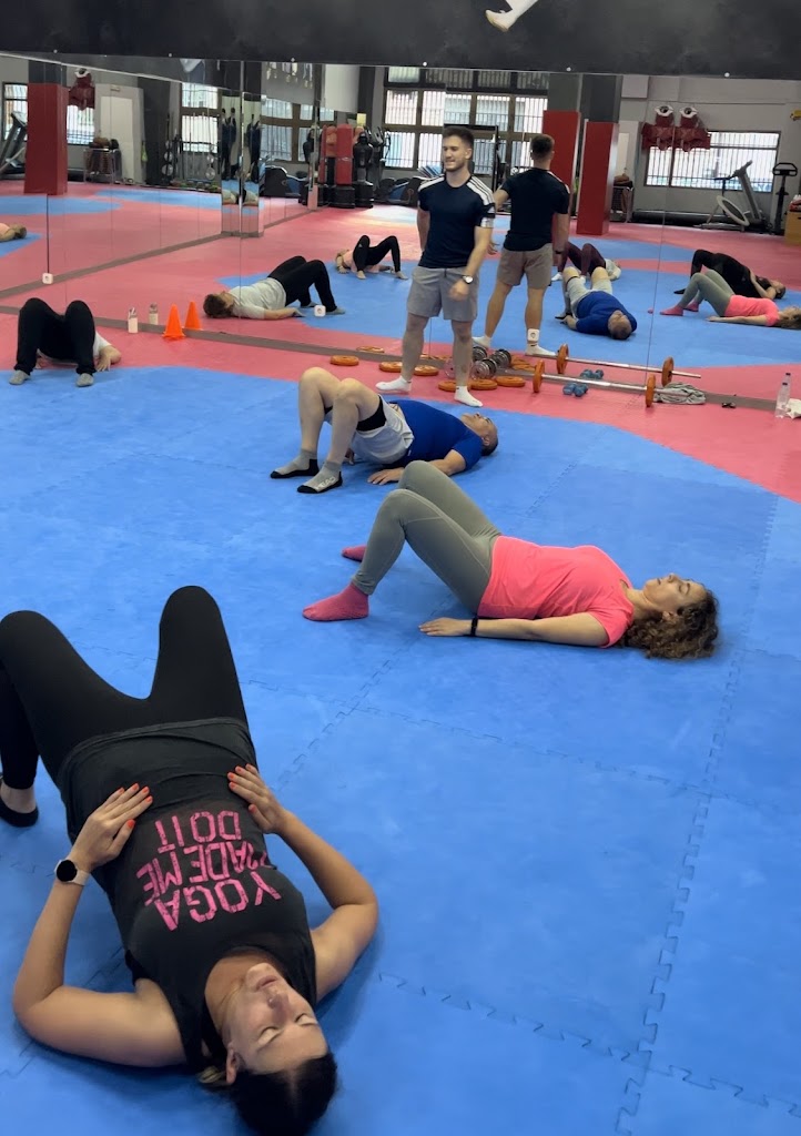 Centro Deportivo - Tu Transformacion Fisica — Del propietario