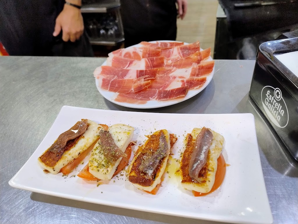 Bar El Resguar2 — Comida y bebida