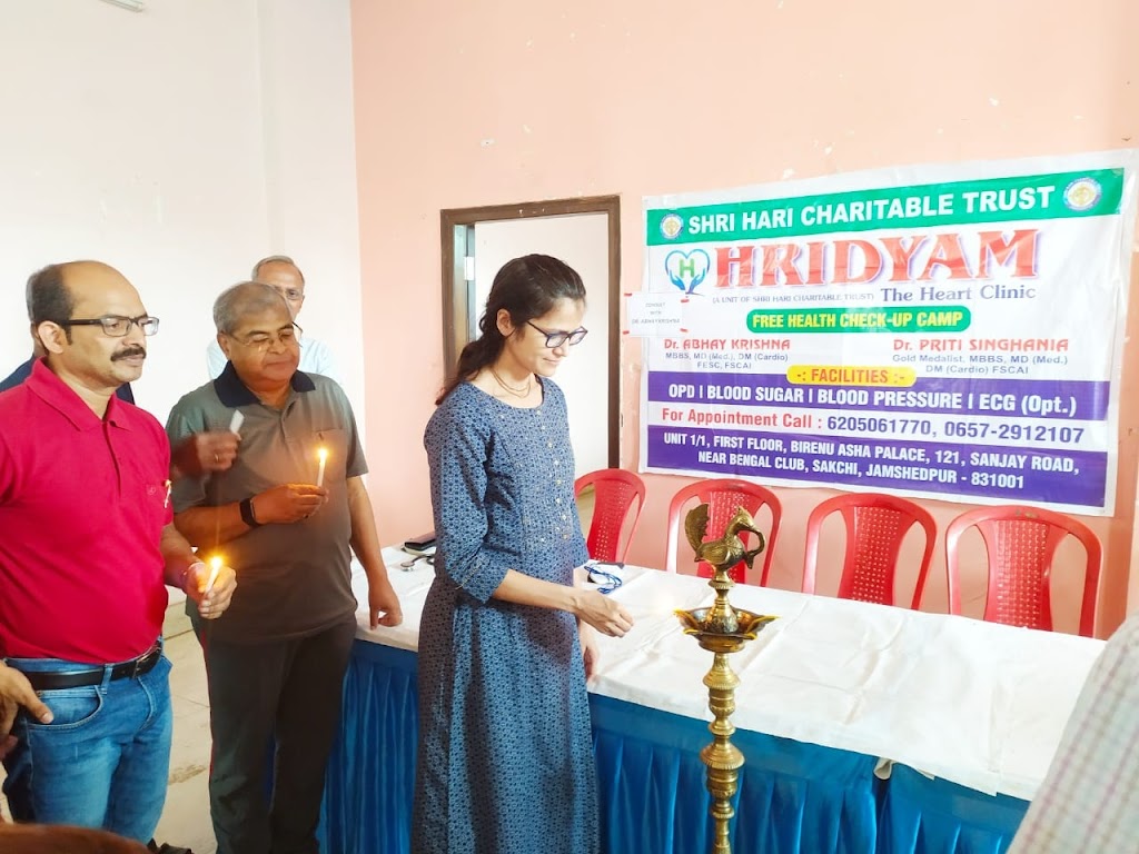 Dr. Dr Priti Singhania