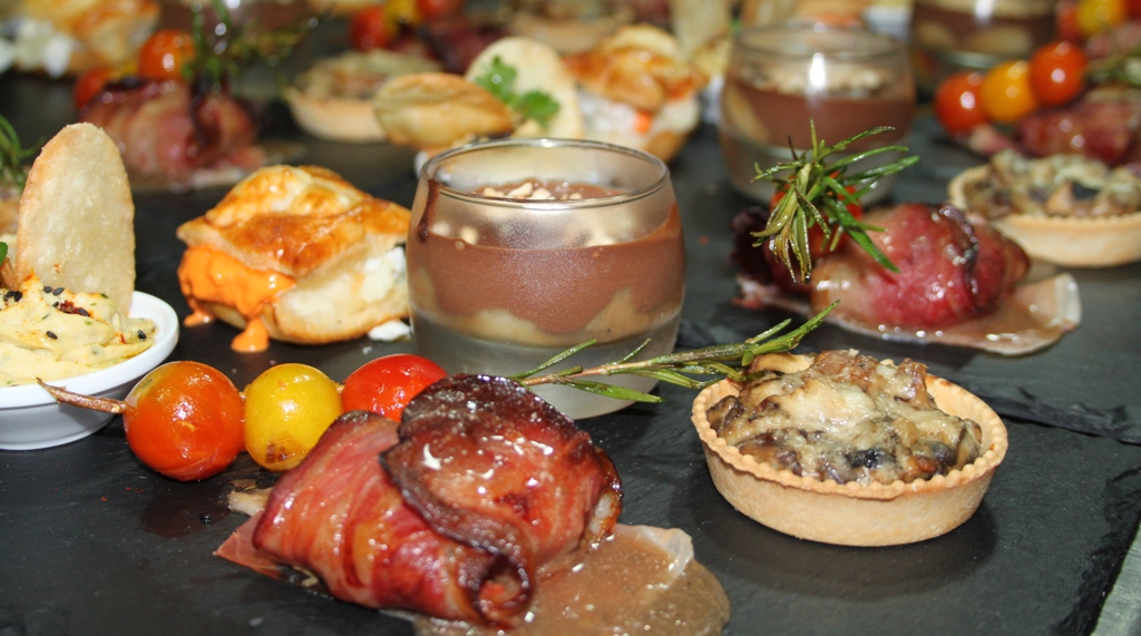 Escuela de Cocina La Font — Comida y bebida