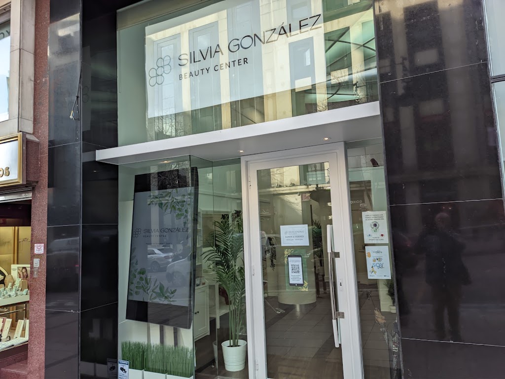 SILVIA GONZALEZ BEAUTY CENTER — Exterior
