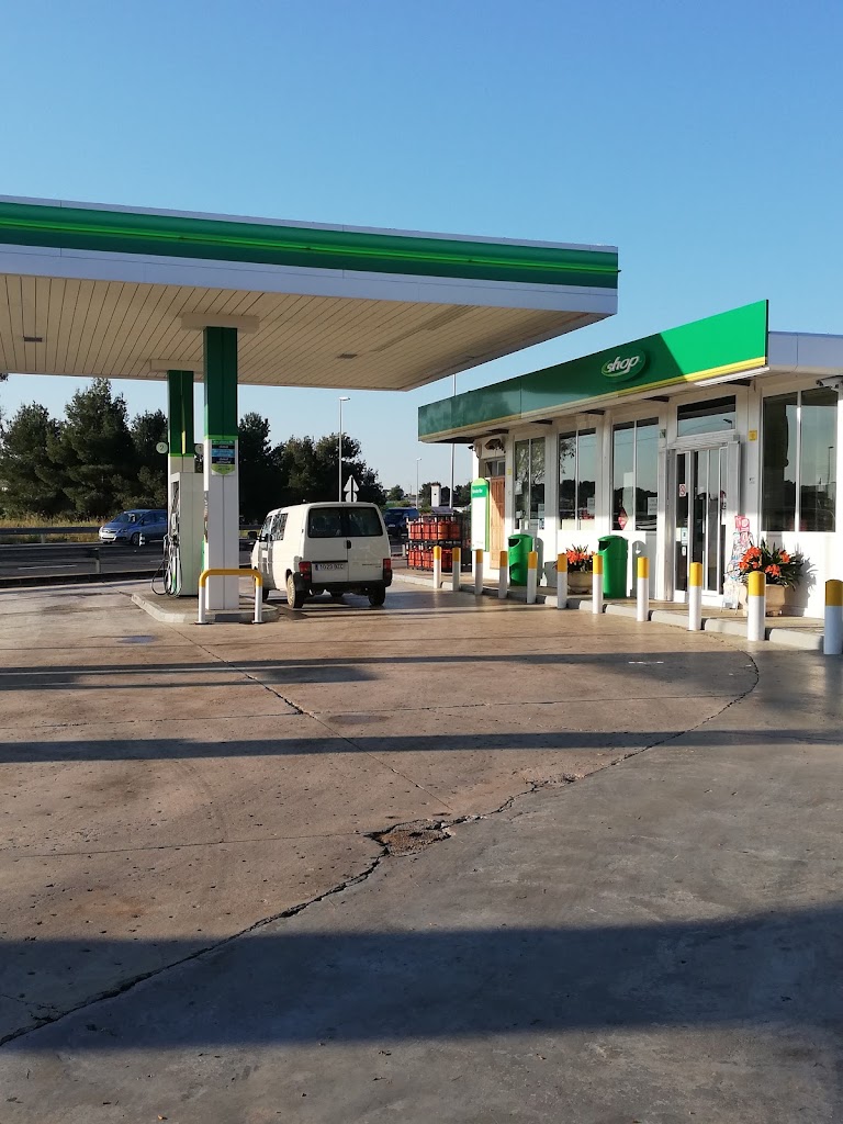 EESS Bernabe Mari Castellano — Estacion de servicio