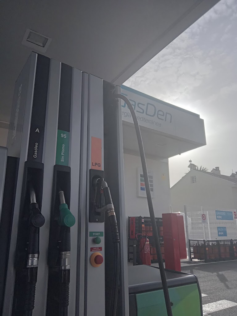 GASDEN Las Marinas — Estacion de servicio