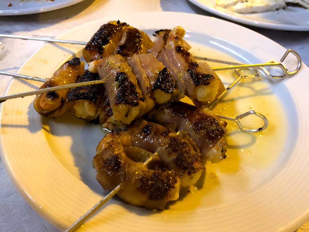 Nou Tibot — Comida y bebida