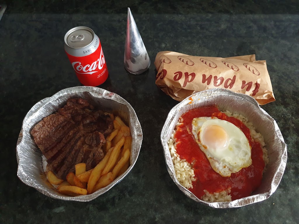 Bar Restaurante Anas — Comida y bebida