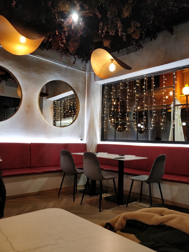 DondeDiego Gastrobar — Ambiente