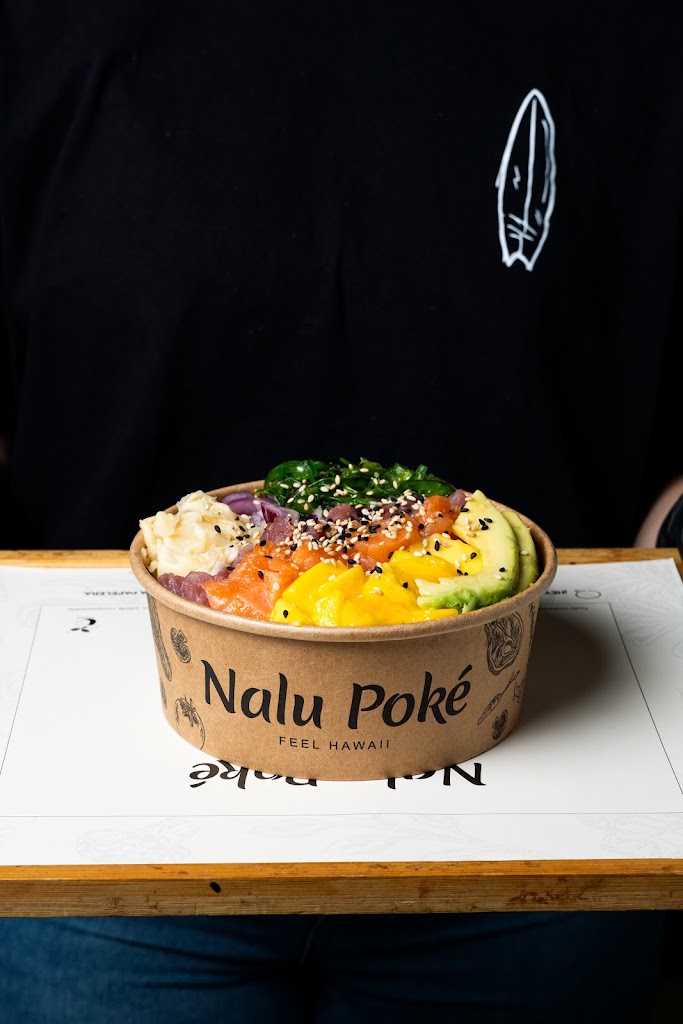 Nalu Poke Vitoria — Comida y bebida