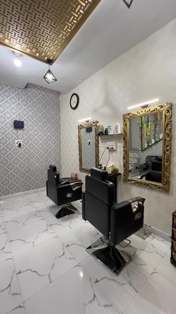 Indian Beauty Parlour And Professional Academy