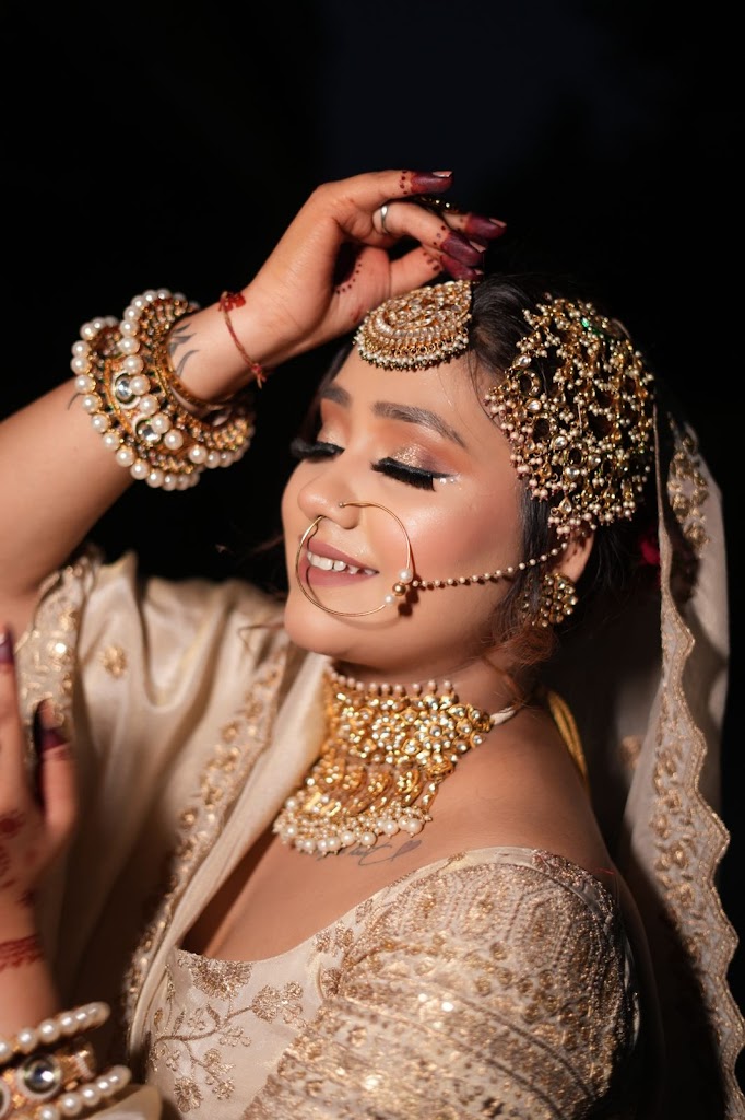 Aanchal Makeovers Nail Studio