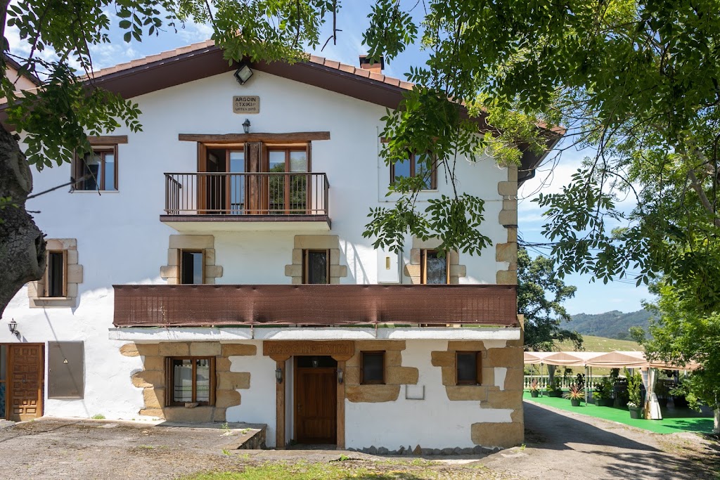 Agroturismo Argoin Txiki Zarauz — Todas