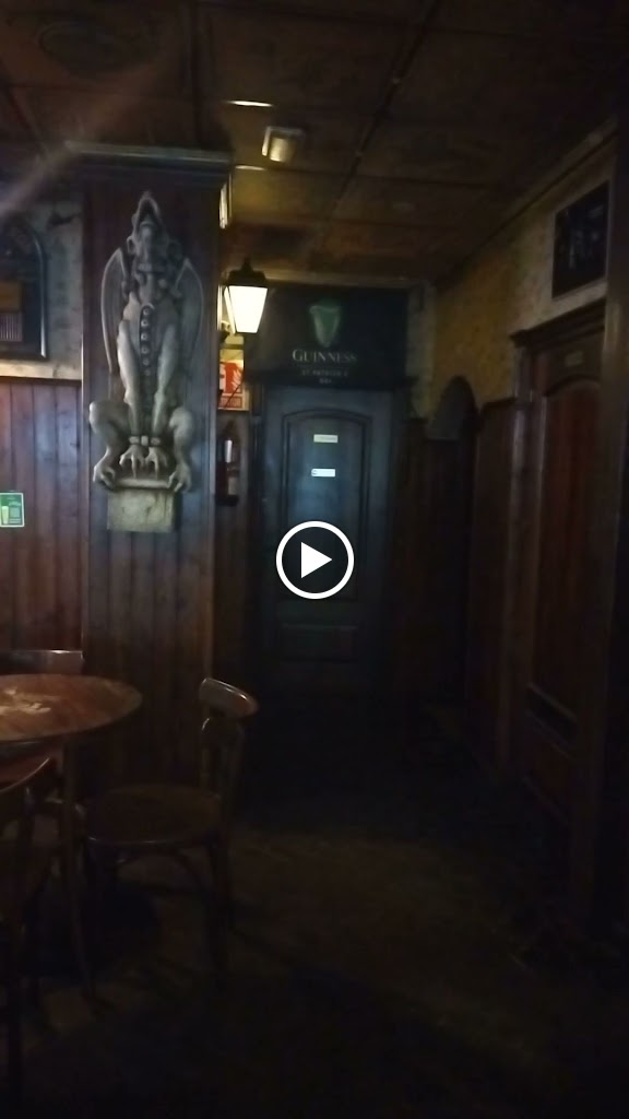 Akelarre Irish Pub — Videos