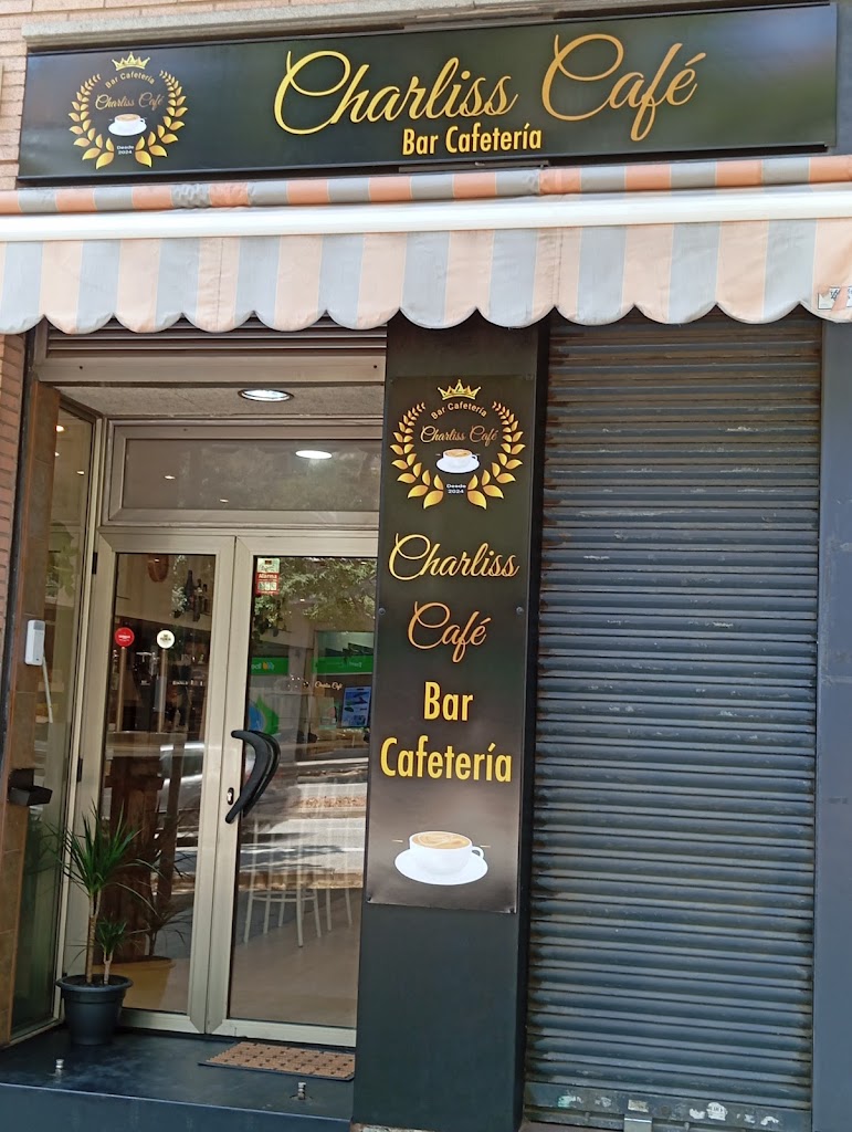 Charliss Cafe