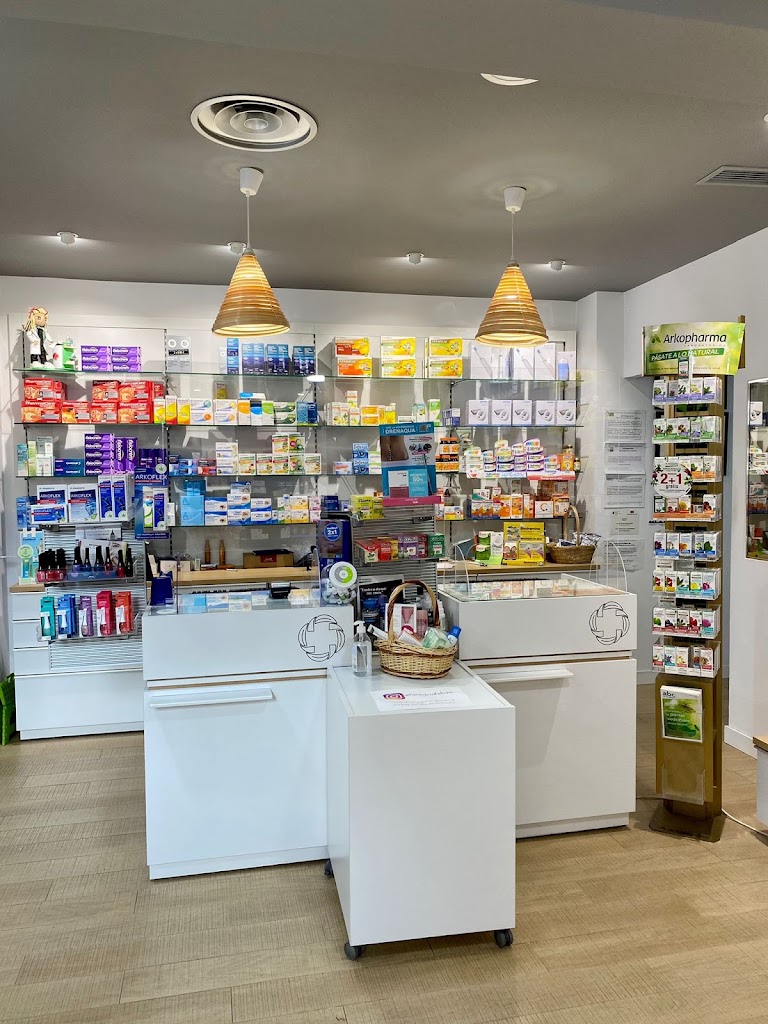 Farmacia Fernandez-Shaw — Del propietario