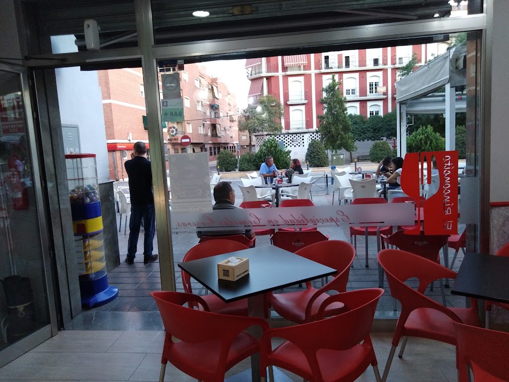 El Rinconcito — Ambiente