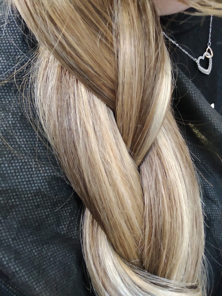 NOMA PELUQUERIA ESTETICA XATIVA — Peinado