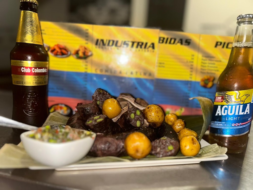 Bar Industria Comida Colombiana — Del propietario