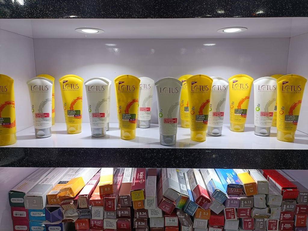 Aesthetic Unisex Salon