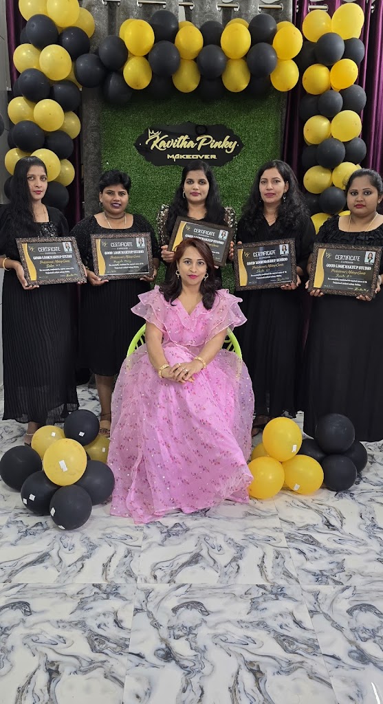 Good Looks Herbal Beauty Parlour