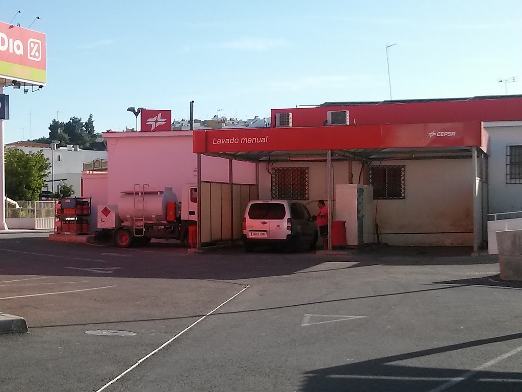 Estacion de servicio Cepsa — Exterior