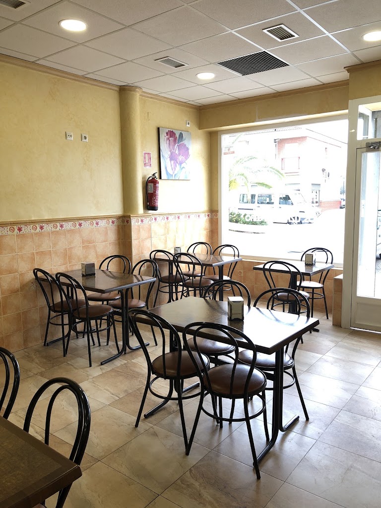 Churreria Hnos. Lizana's y Ferro — Ambiente