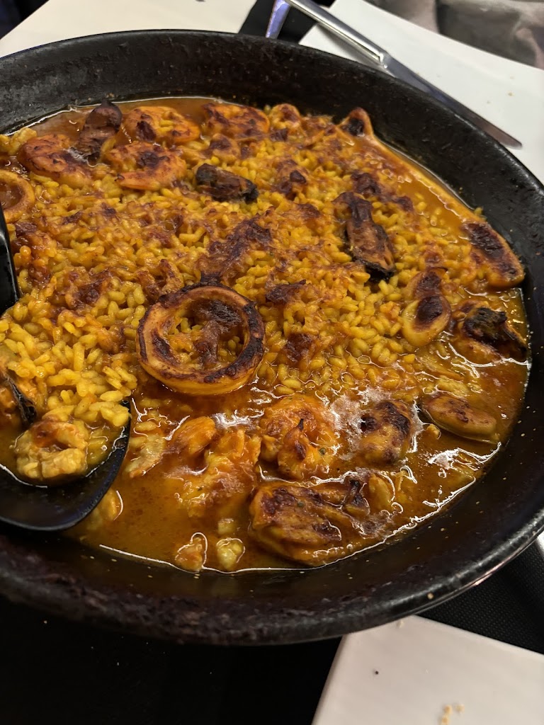 Restaurante Cardinal — Paella