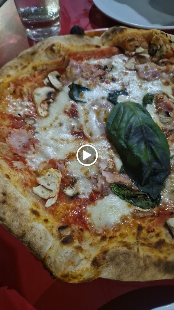 Pizzeria Mano a Mano Cartagena — Videos