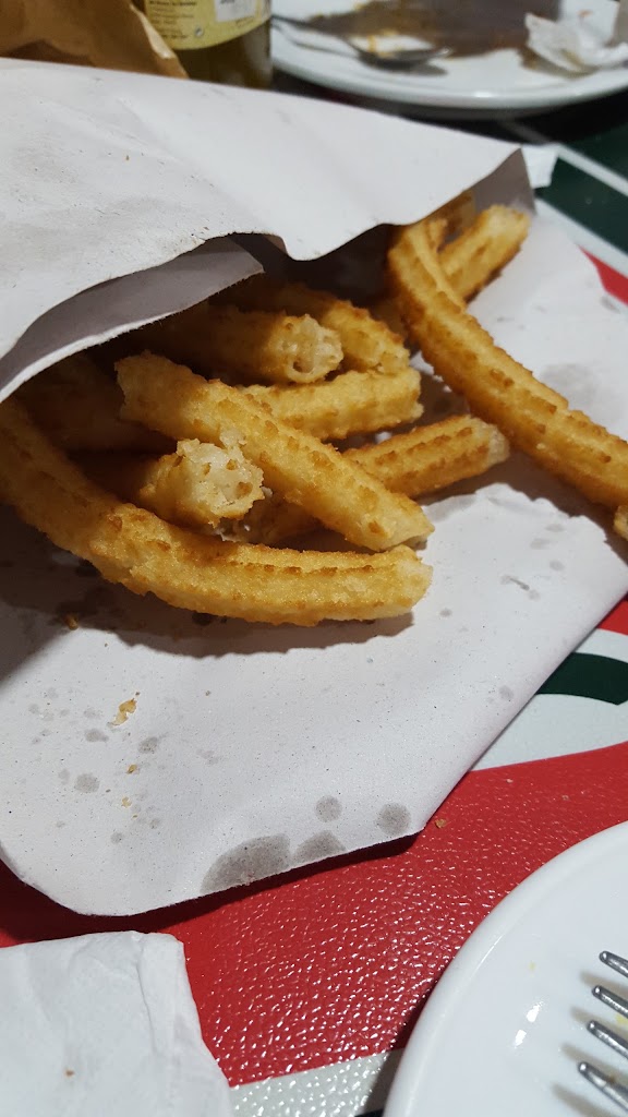 Pena Barcelonista de Rota - El Centenario — Comida y bebida