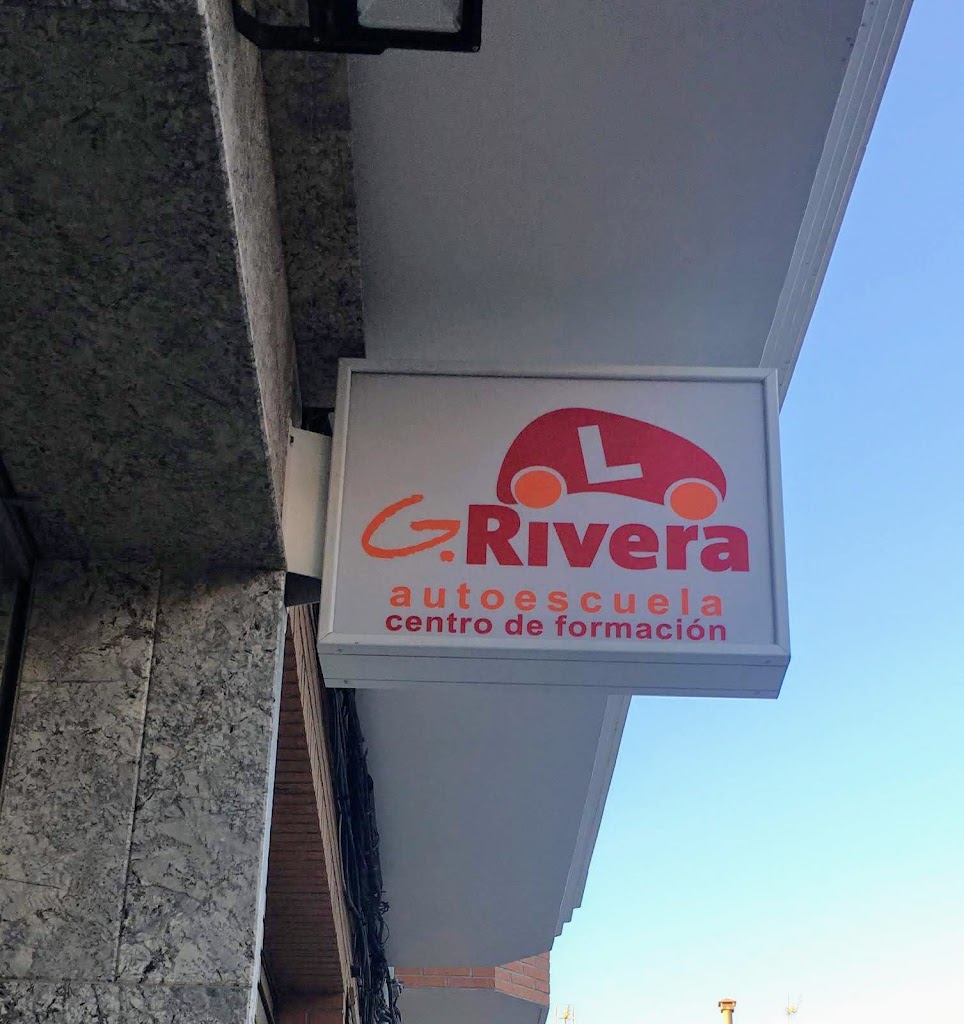 Autoescuela G.Rivera — Del propietario