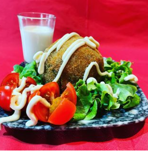 Bar Puro Teatro — Comida y bebida
