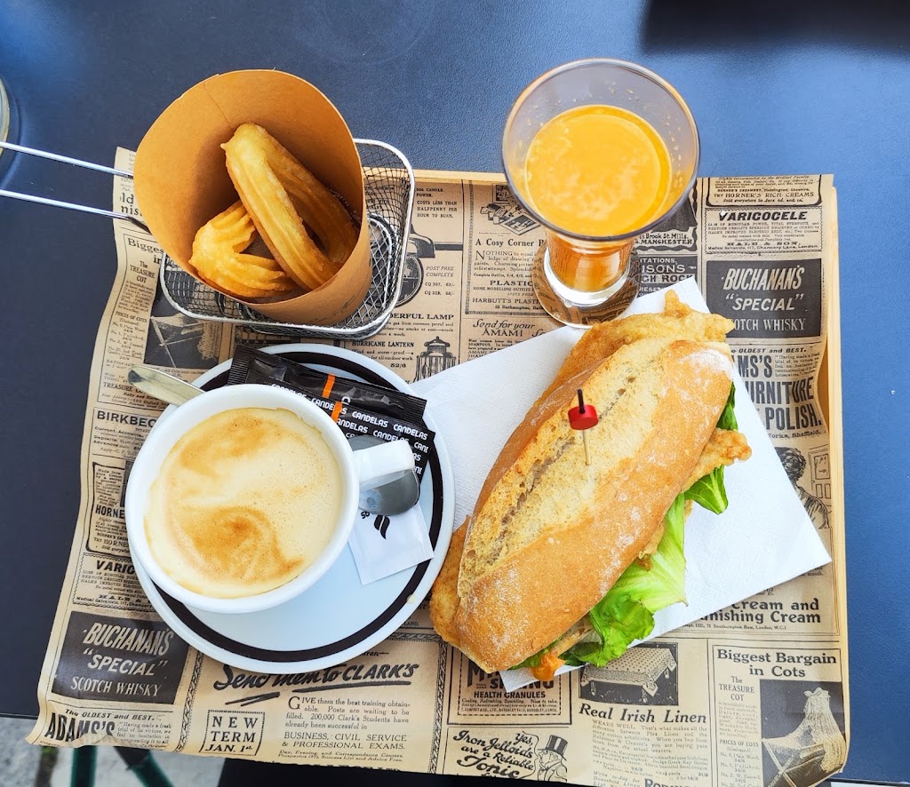 Coliseo Cafe — Cafe