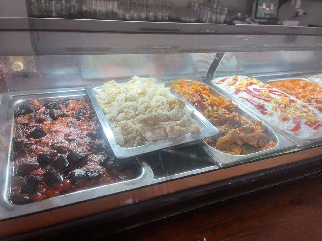 Restaurante El Pino — Comida y bebida