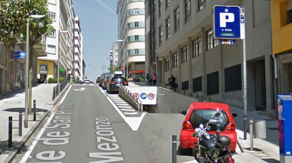 Continental Parking A Rosa - San Pedro de Mezonzo