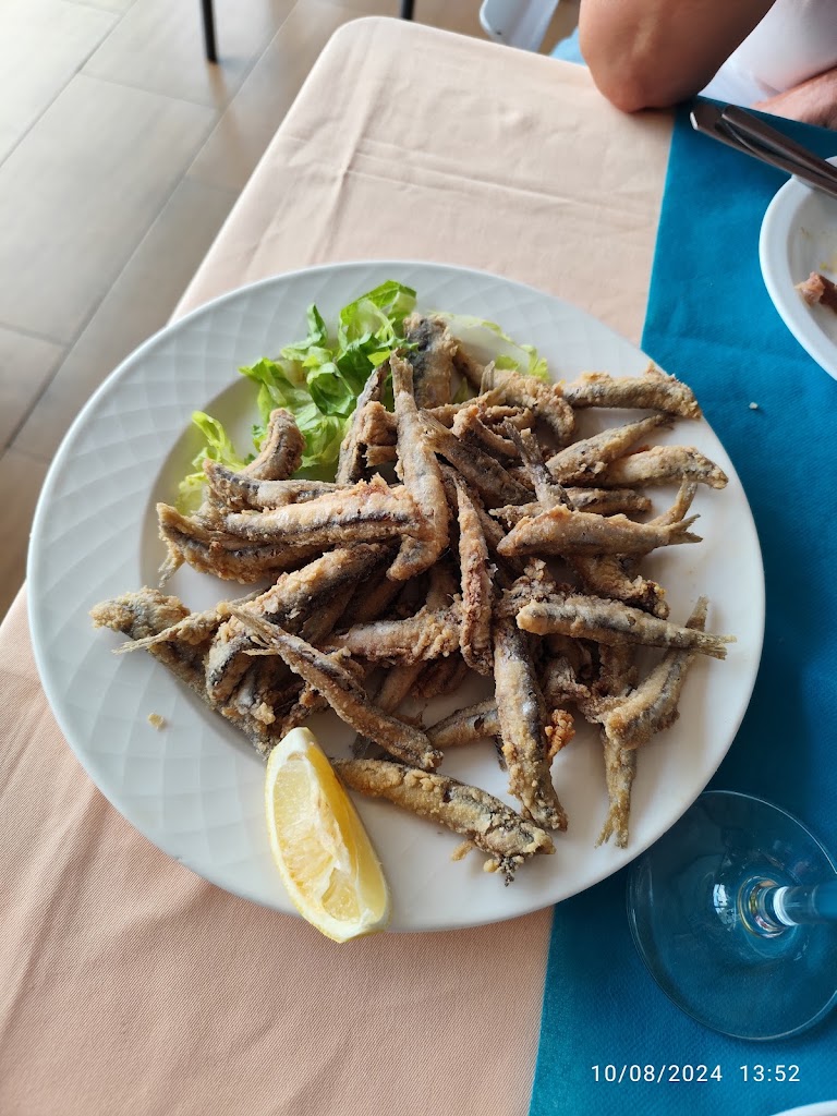Restaurante hotel fragata — Comida y bebida