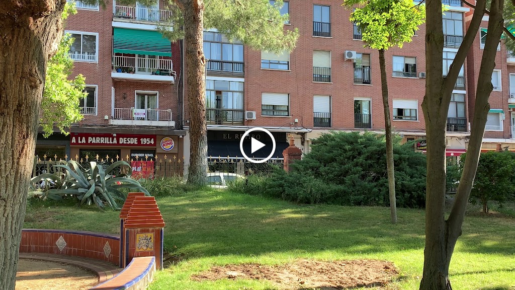 El Retiro Cafe - Restaurante — Videos
