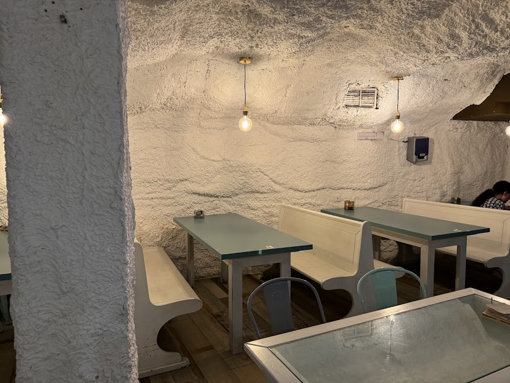 Cerveceria la Cueva — Ambiente
